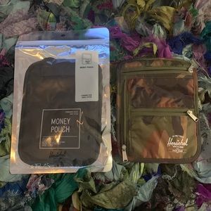Herschel Money Pouch